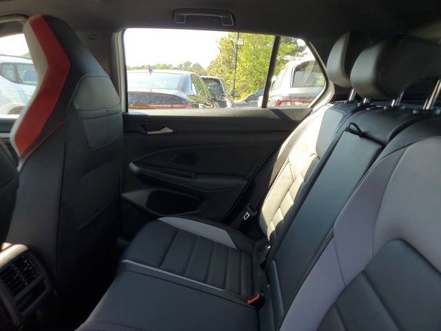 New 2026 Volkswagen GTI SE FWD image 10