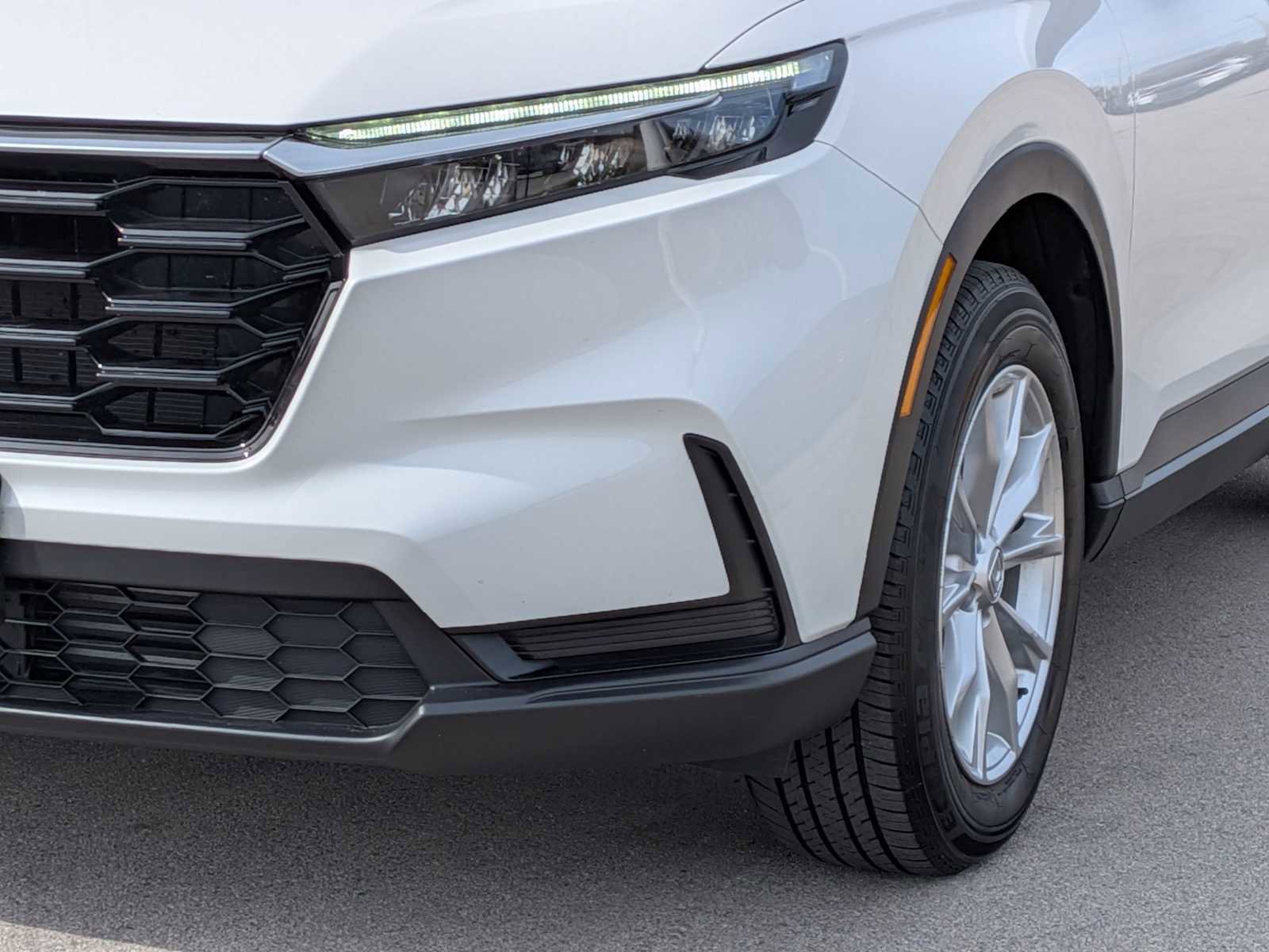 Certified 2024 Honda CR-V EX image 10