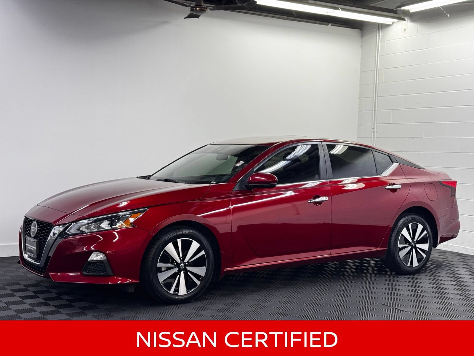 Certified 2022 Nissan Altima 2.5 SV w/ SV Premium Package