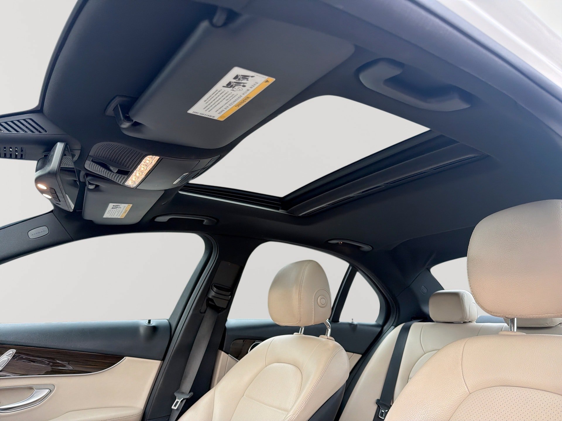 Used 2019 Mercedes-Benz C 300 Sedan image 16