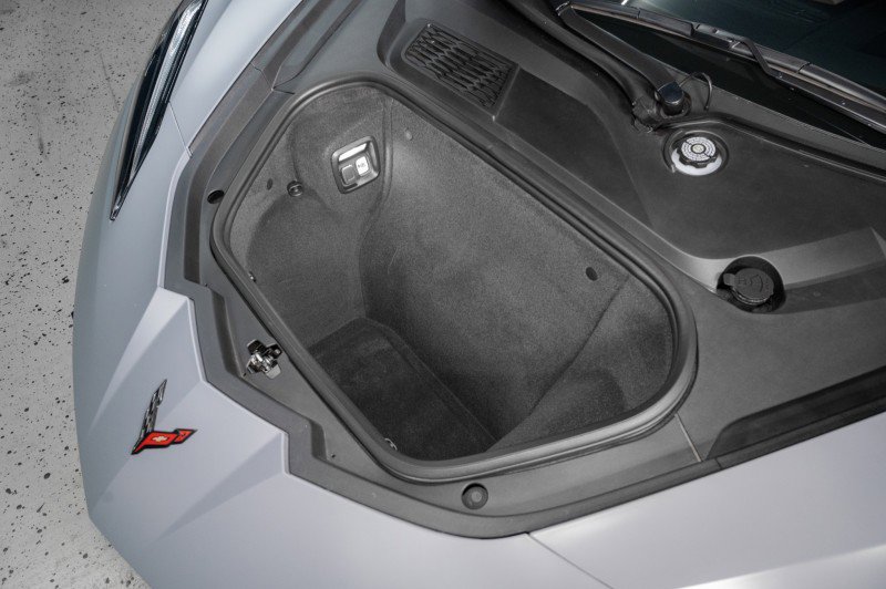 Used 2025 Chevrolet Corvette Stingray Premium Conv w/ Z51 Performance Package RWD image 6
