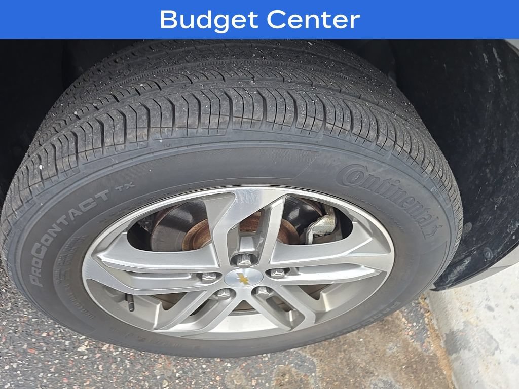 Used 2017 Chevrolet Equinox Premier w/ Enhanced Convenience Package FWD image 33