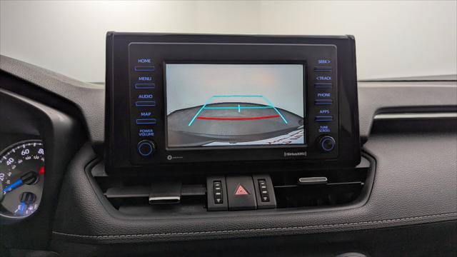 Used 2022 Toyota RAV4 XLE Premium AWD/4WD image 24