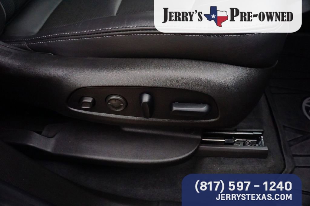 Used 2021 Buick Enclave Avenir w/ Avenir Technology Package image 26