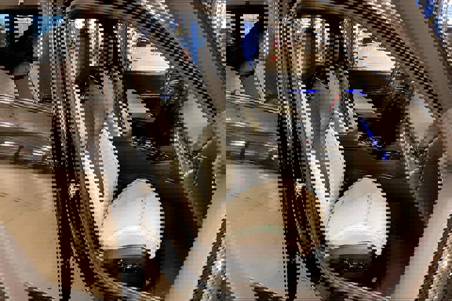 Used 2026 BMW M5 w/ Carbon Package image 8