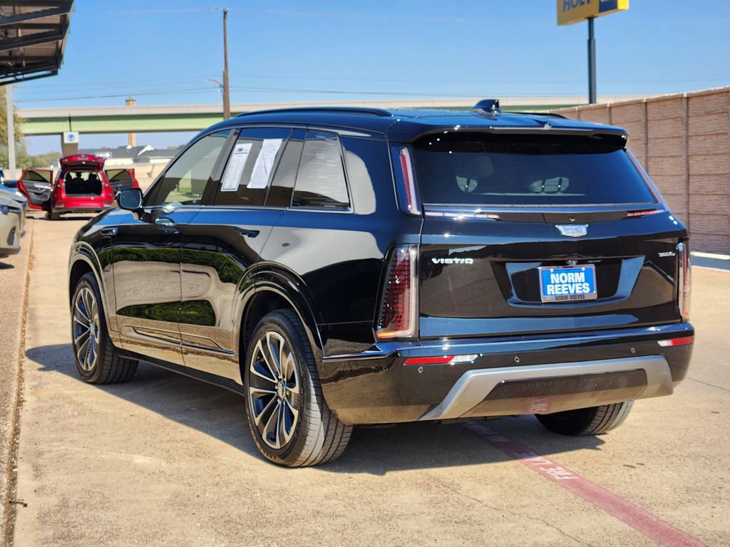 Used 2026 Cadillac Vistiq Sport w/ LPO, Floor Liner Package image 4