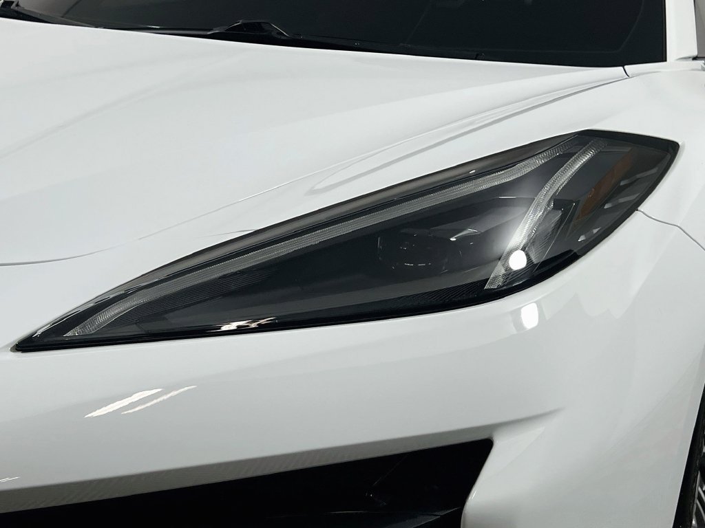 Used 2023 Chevrolet Corvette Z06 RWD image 9