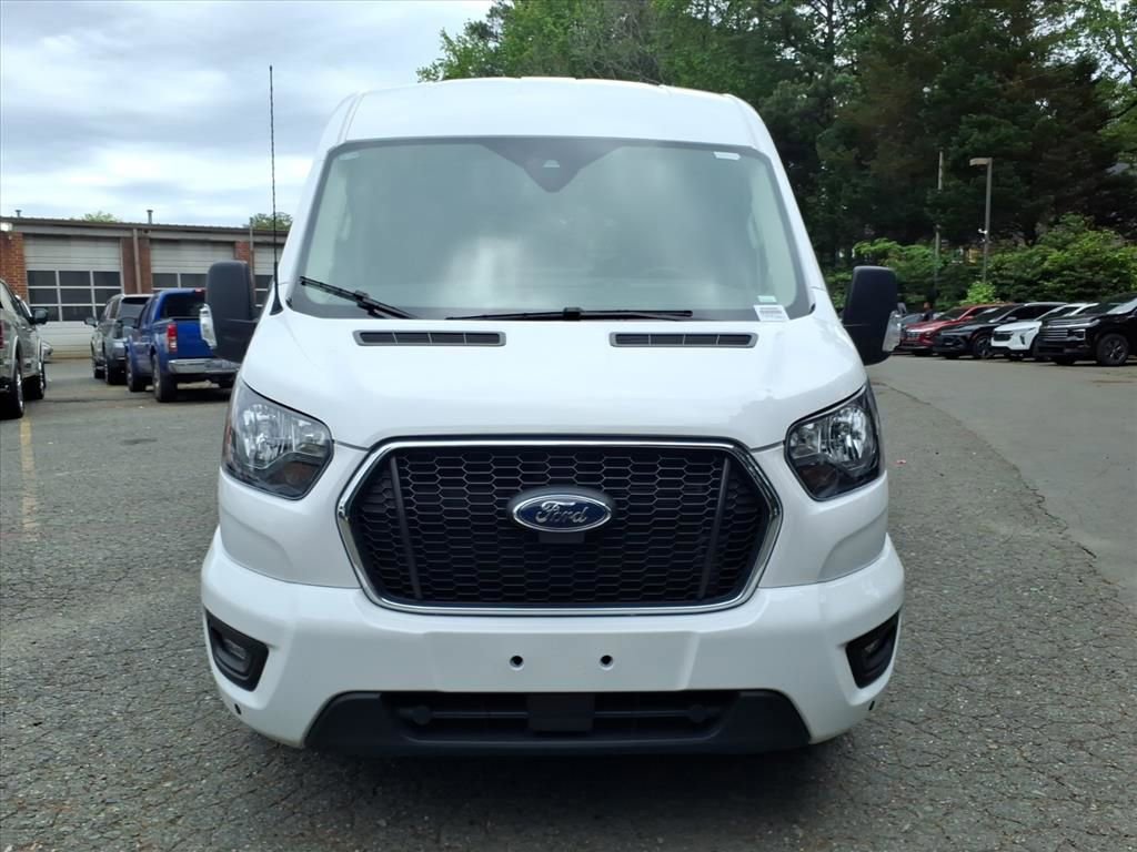 Used 2024 Ford Transit 350 XLT RWD image 31