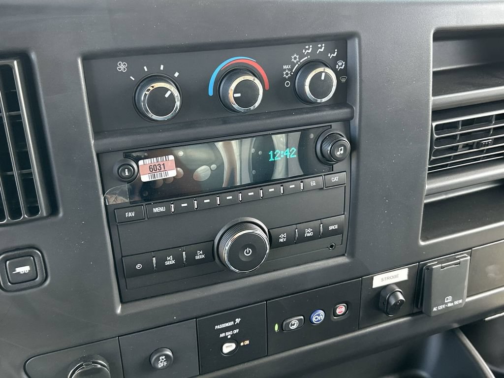 New 2025 GMC Savana 3500 w/ Power Convenience Package RWD image 13