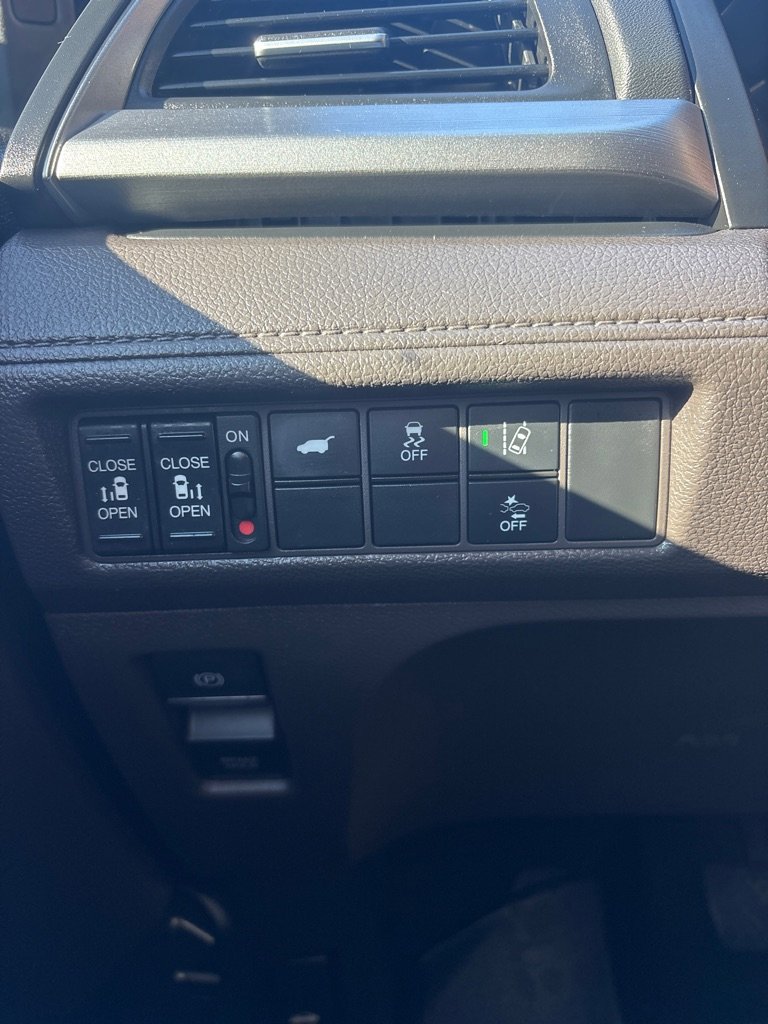 Used 2019 Honda Odyssey EX-L image 21