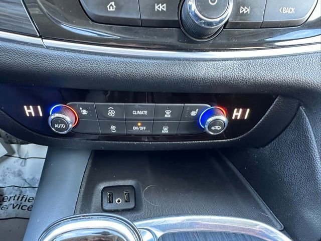 Used 2019 Buick Enclave Essence image 30