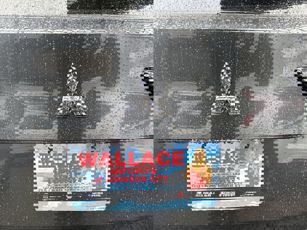 New 2026 Mitsubishi Outlander SEL image 6