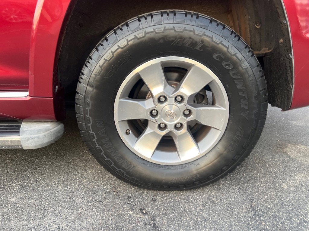 Used 2011 Toyota 4Runner SR5 image 36