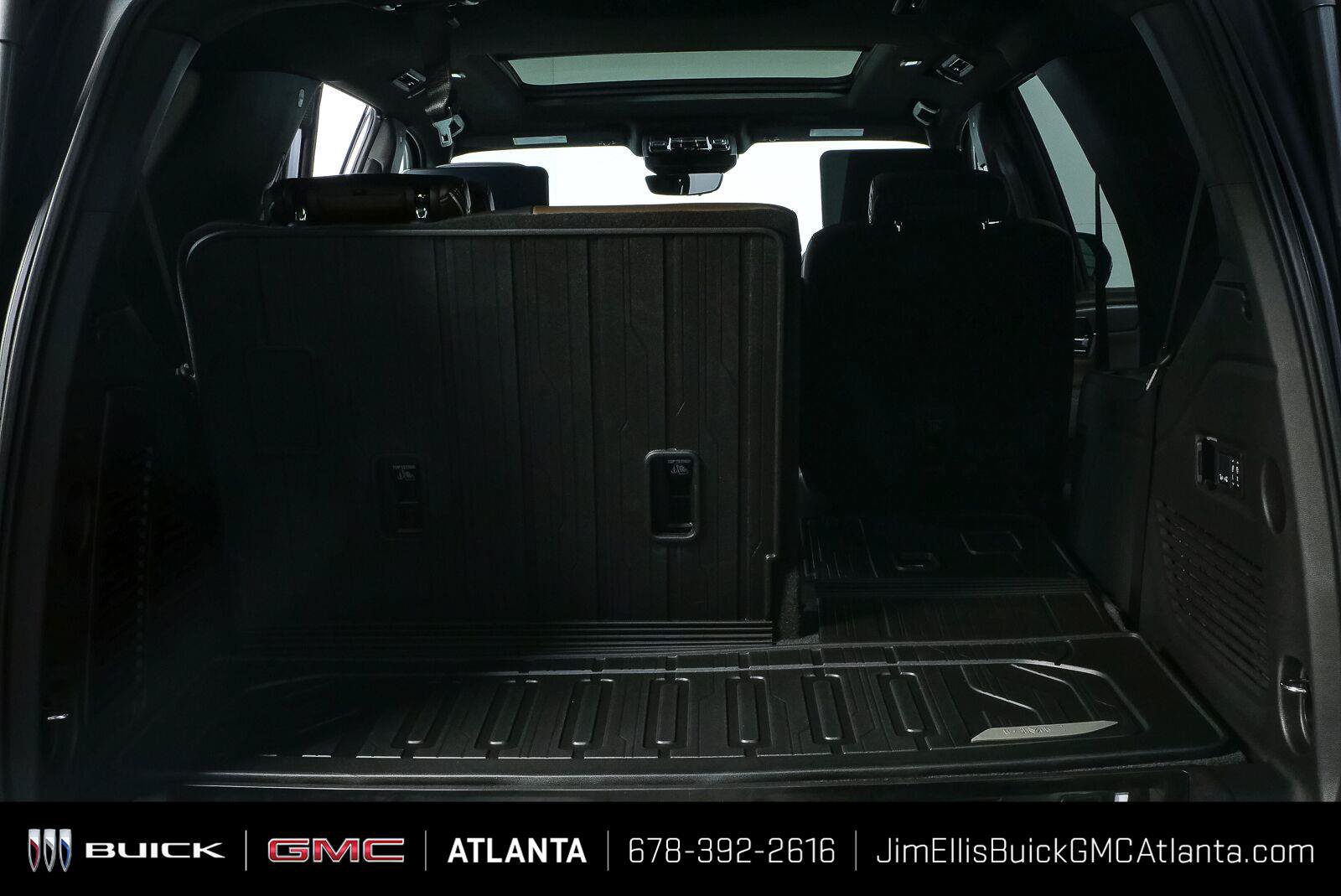 New 2027 GMC Yukon Denali Ultimate w/ LPO, Illumination Package AWD/4WD image 36