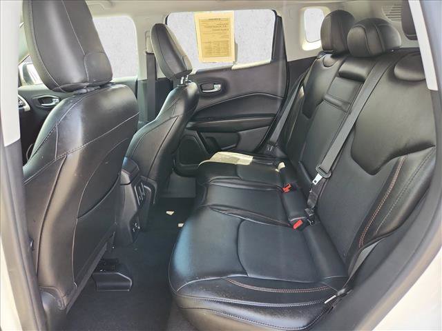 Used 2018 Jeep Compass Limited AWD/4WD image 14