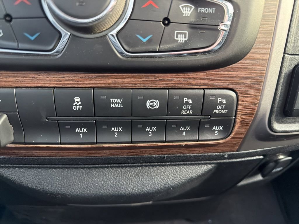 Used 2018 RAM 2500 Laramie w/ Cold Weather Group image 31