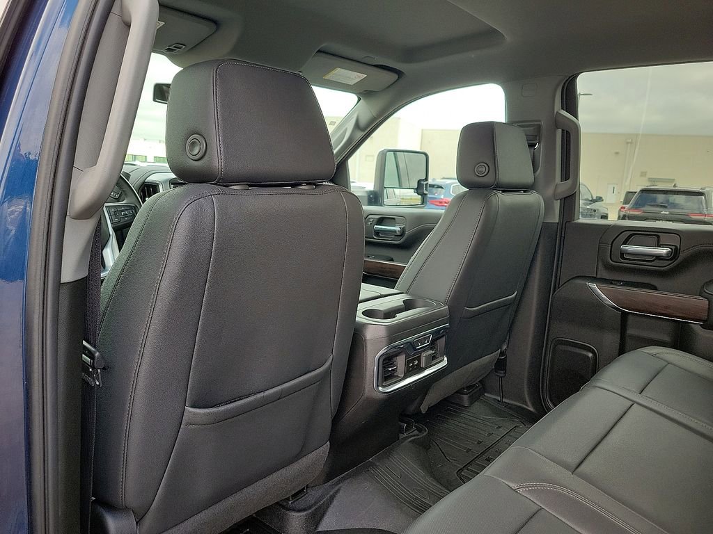Used 2023 GMC Sierra 2500 SLT w/ SLT Convenience Package image 12