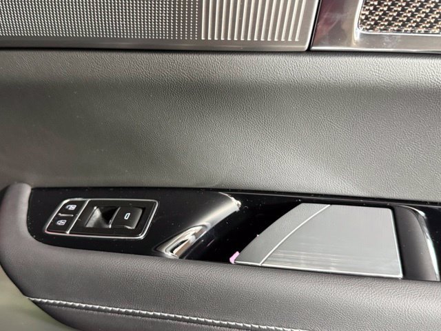 New 2027 Cadillac Vistiq Sport AWD/4WD image 27