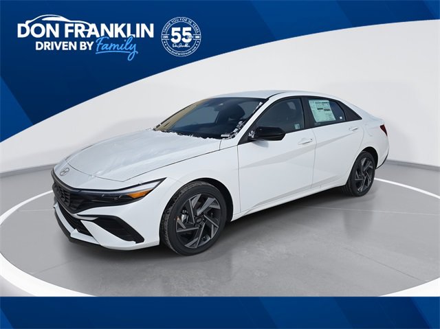 New 2025 Hyundai Elantra SEL