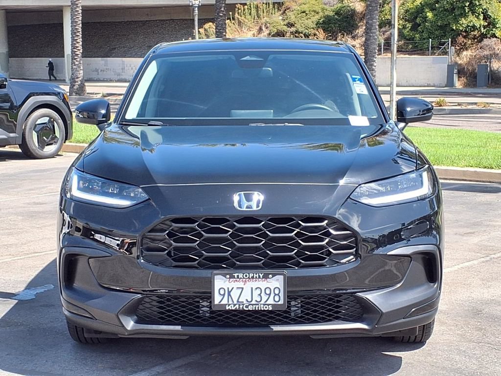 Used 2024 Honda HR-V LX image 2