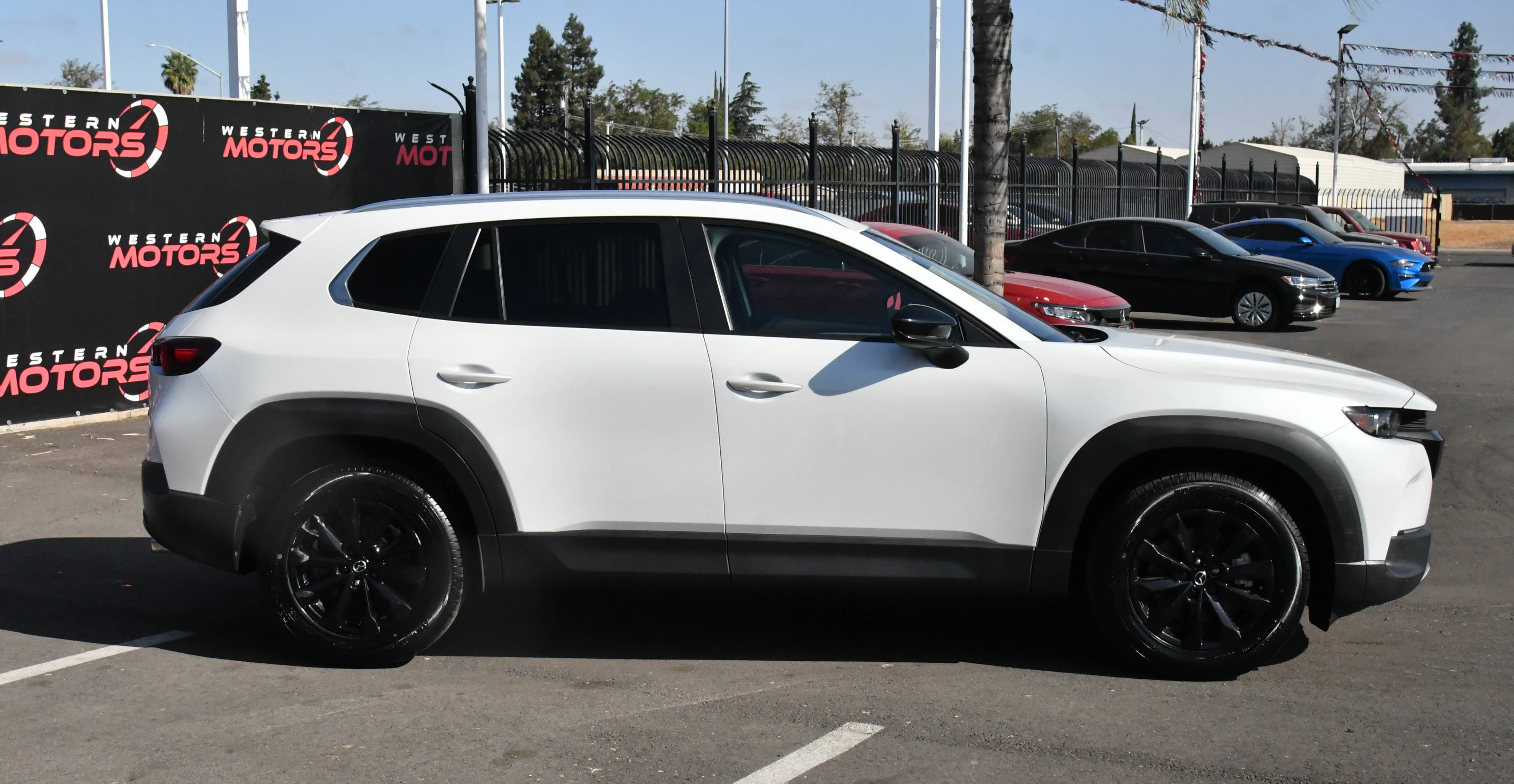 Used 2024 MAZDA CX-50 AWD 2.5 S w/ Cargo Package image 9