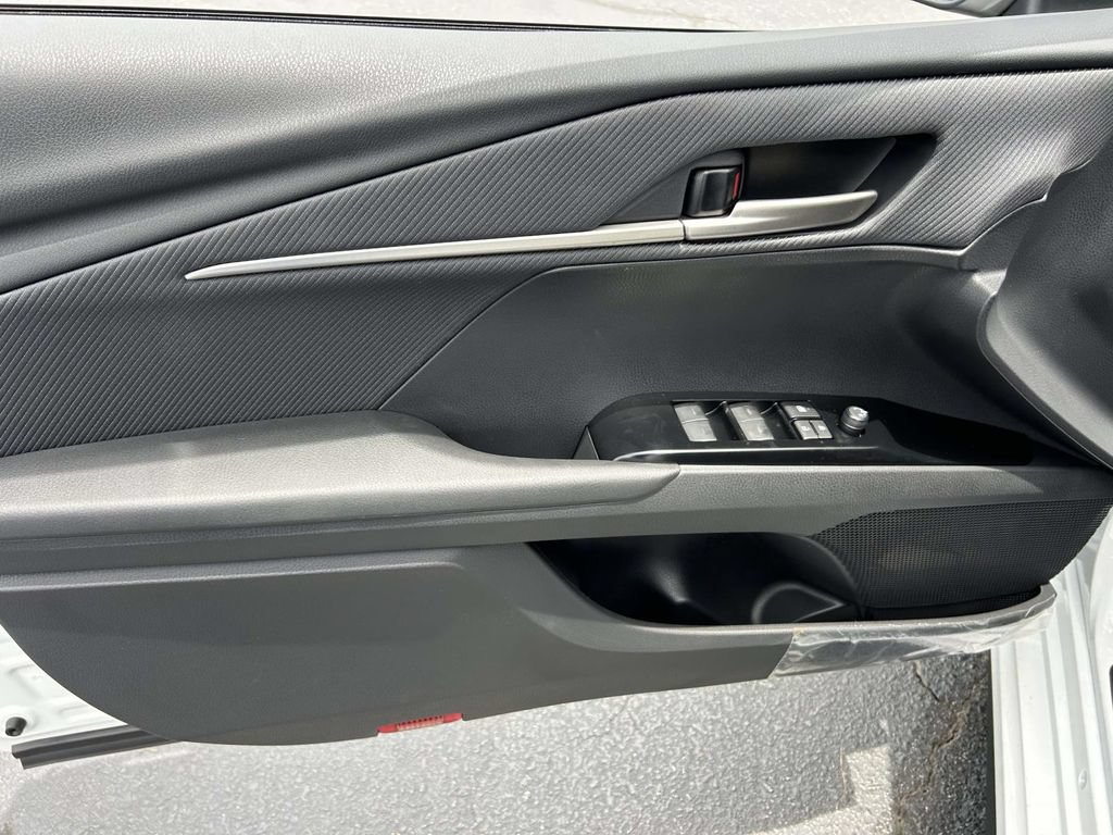 New 2026 Toyota Camry Hybrid w/ Convenience Package FWD image 15