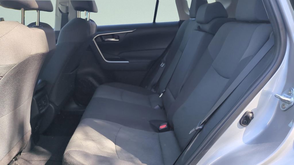 Used 2024 Toyota RAV4 XLE image 12