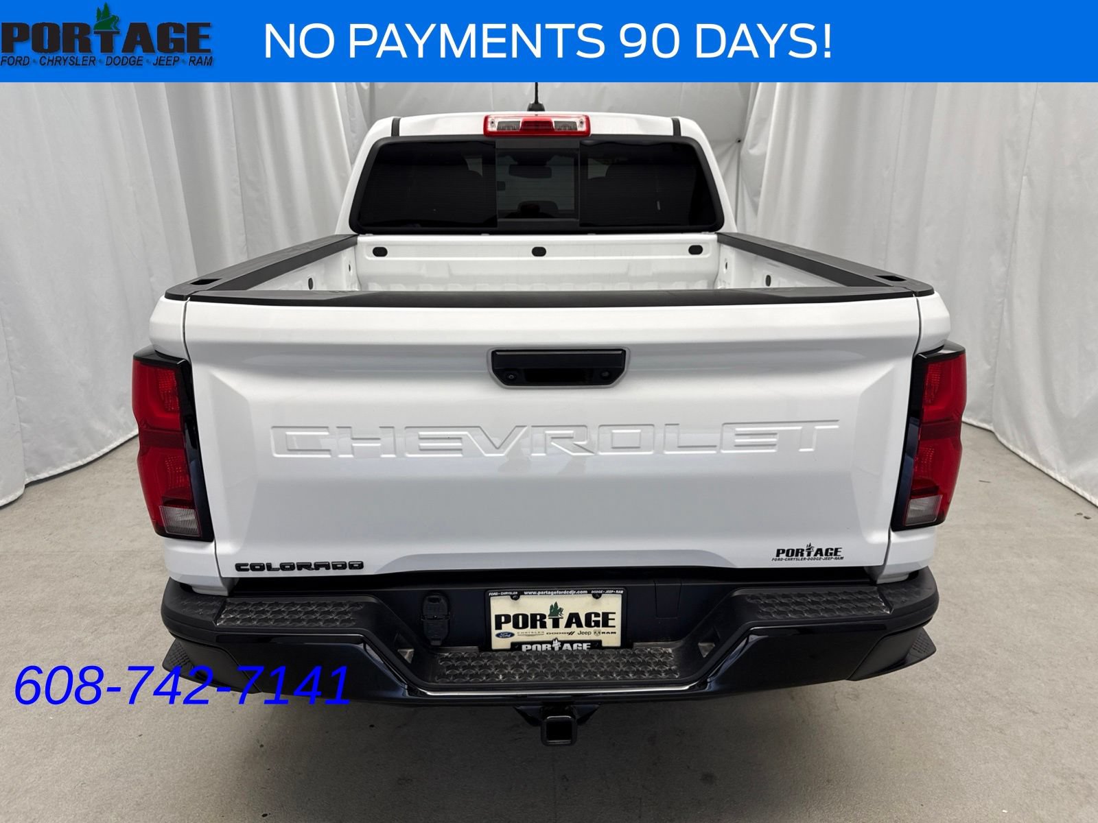 Used 2024 Chevrolet Colorado Z71 w/ Z71 Convenience Package 2 AWD/4WD image 4