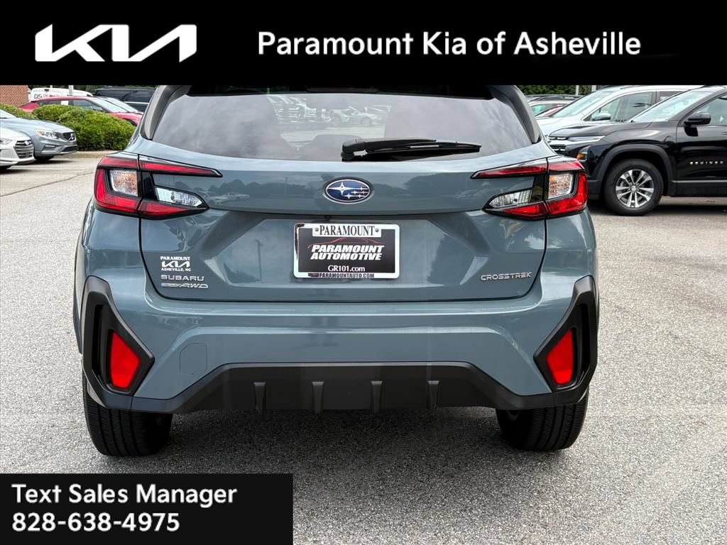 Used 2024 Subaru Crosstrek 2.0i Premium AWD/4WD image 5