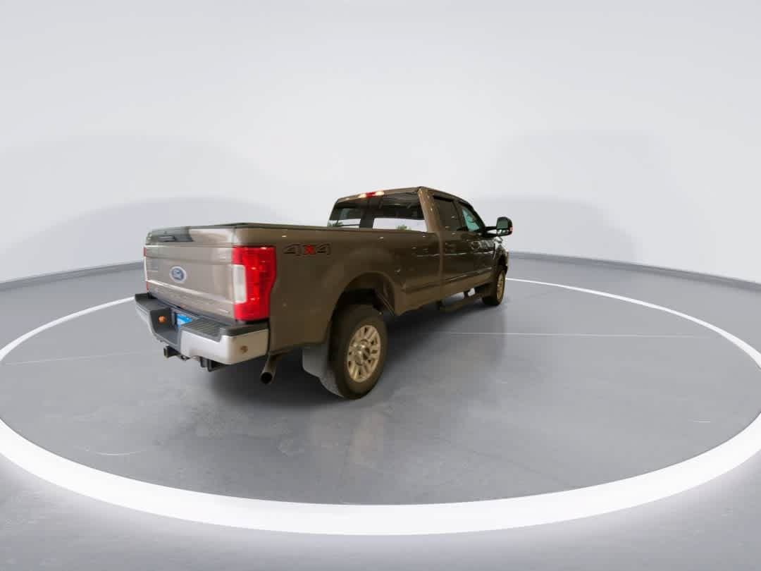 Used 2018 Ford F250 XLT AWD/4WD image 8