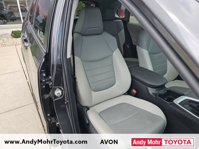 Used 2022 Toyota RAV4 XLE Premium FWD image 36