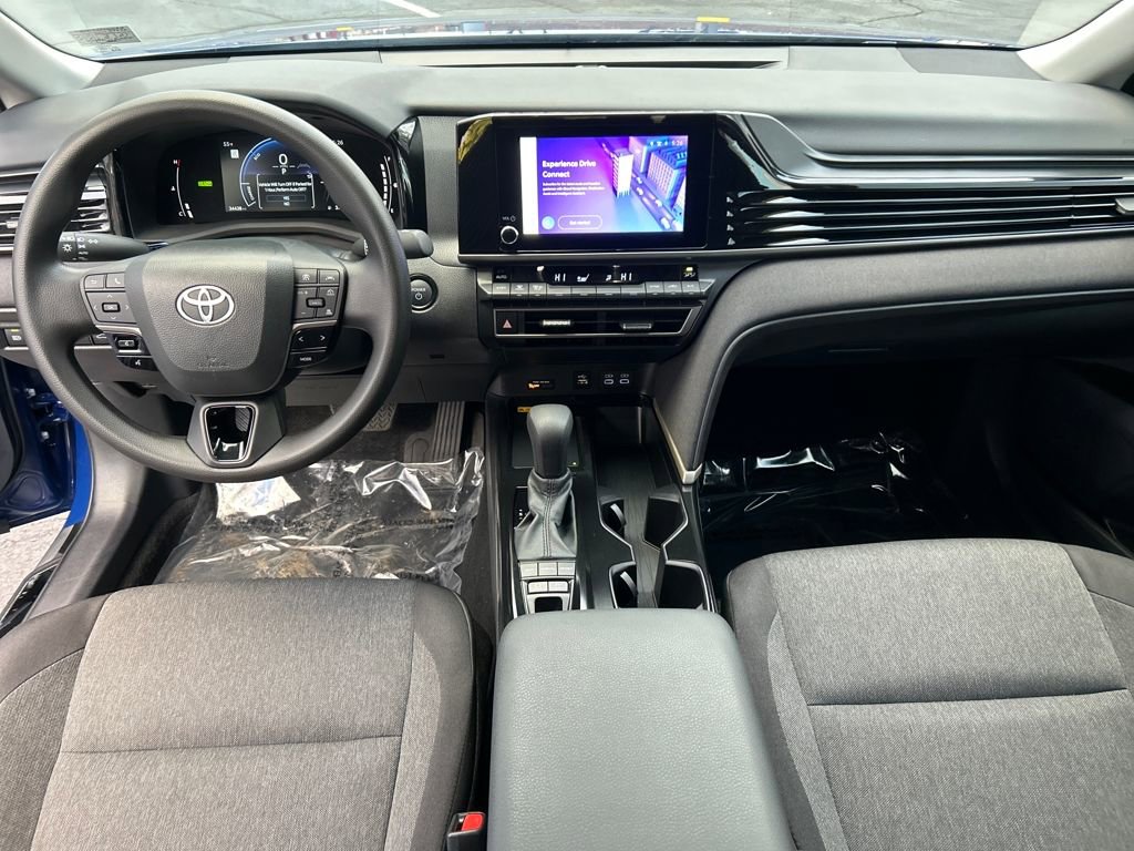 Certified 2025 Toyota Camry LE w/ Convenience Package image 21