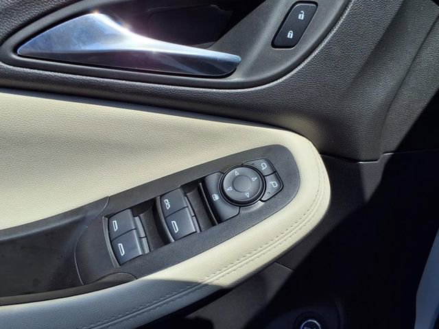 Certified 2025 Buick Encore GX Preferred w/ Advanced Technology Package image 27