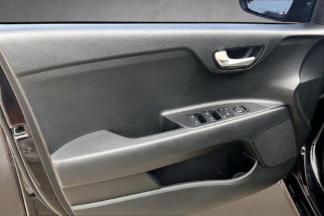 Used 2023 Kia Rio S FWD image 15