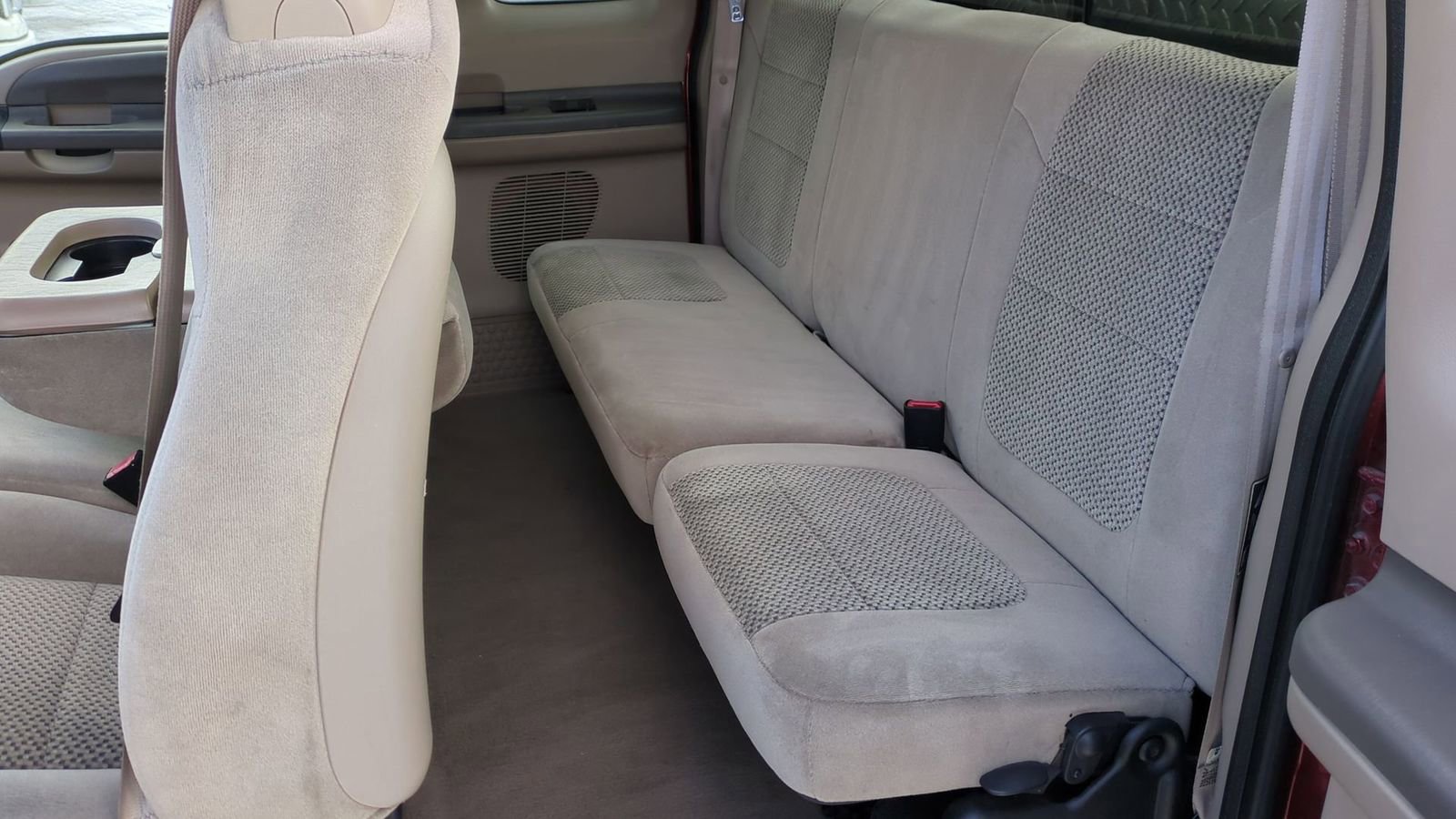 Used 2001 Ford F250 Lariat image 16