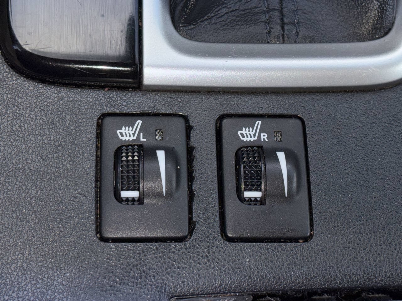 Used 2018 Toyota Highlander XLE FWD image 9