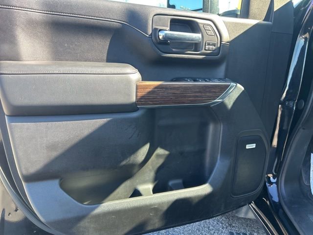 Used 2023 Chevrolet Silverado 3500 High Country image 11