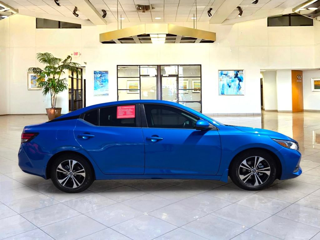 Certified 2022 Nissan Sentra SV FWD image 4