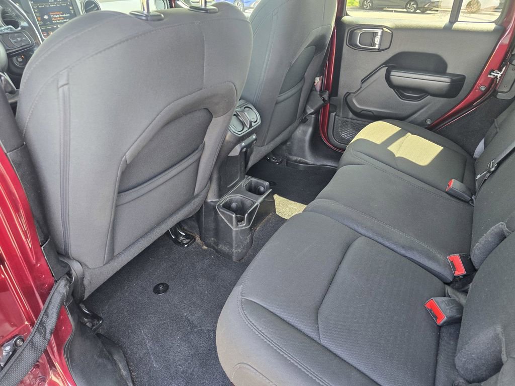 Used 2021 Jeep Wrangler Unlimited Sport AWD/4WD image 12