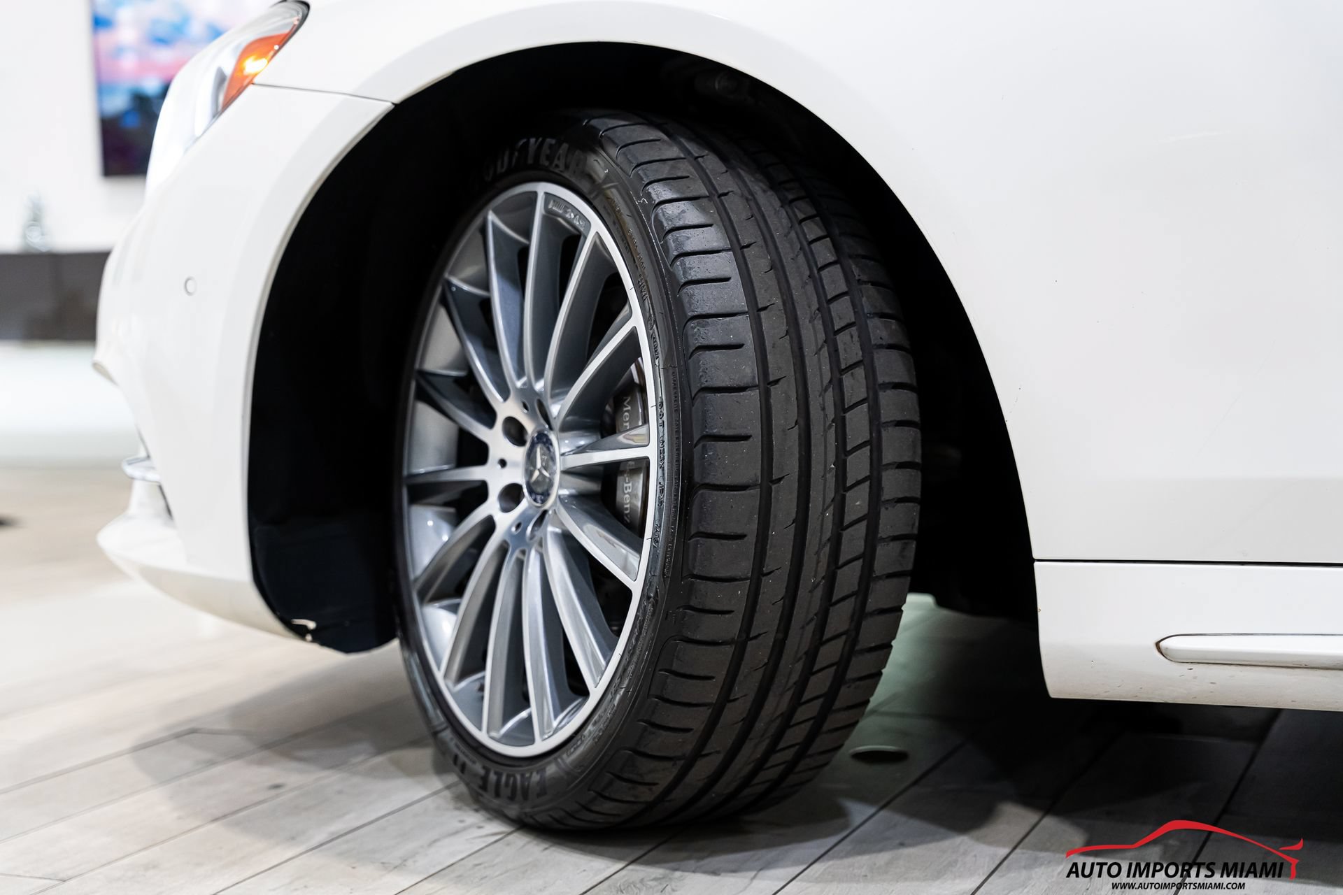 Used 2015 Mercedes-Benz S 550 Sedan image 89