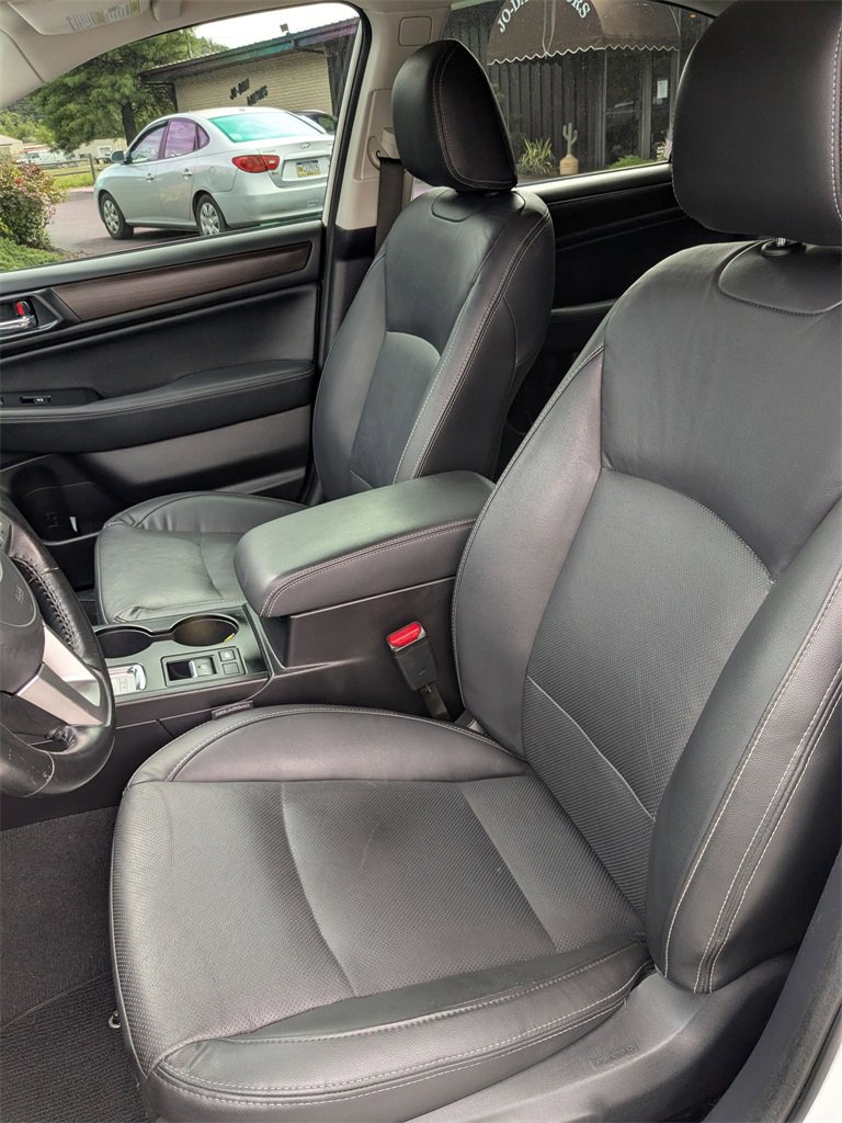 Used 2016 Subaru Legacy 2.5i Limited image 12