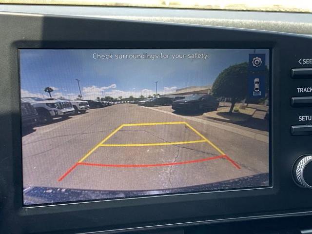 Used 2023 Hyundai Elantra Blue FWD image 10