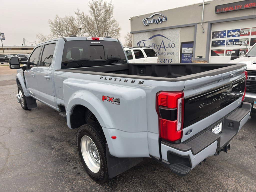 Used 2025 Ford F450 Platinum w/ FX4 Off-Road Package image 8