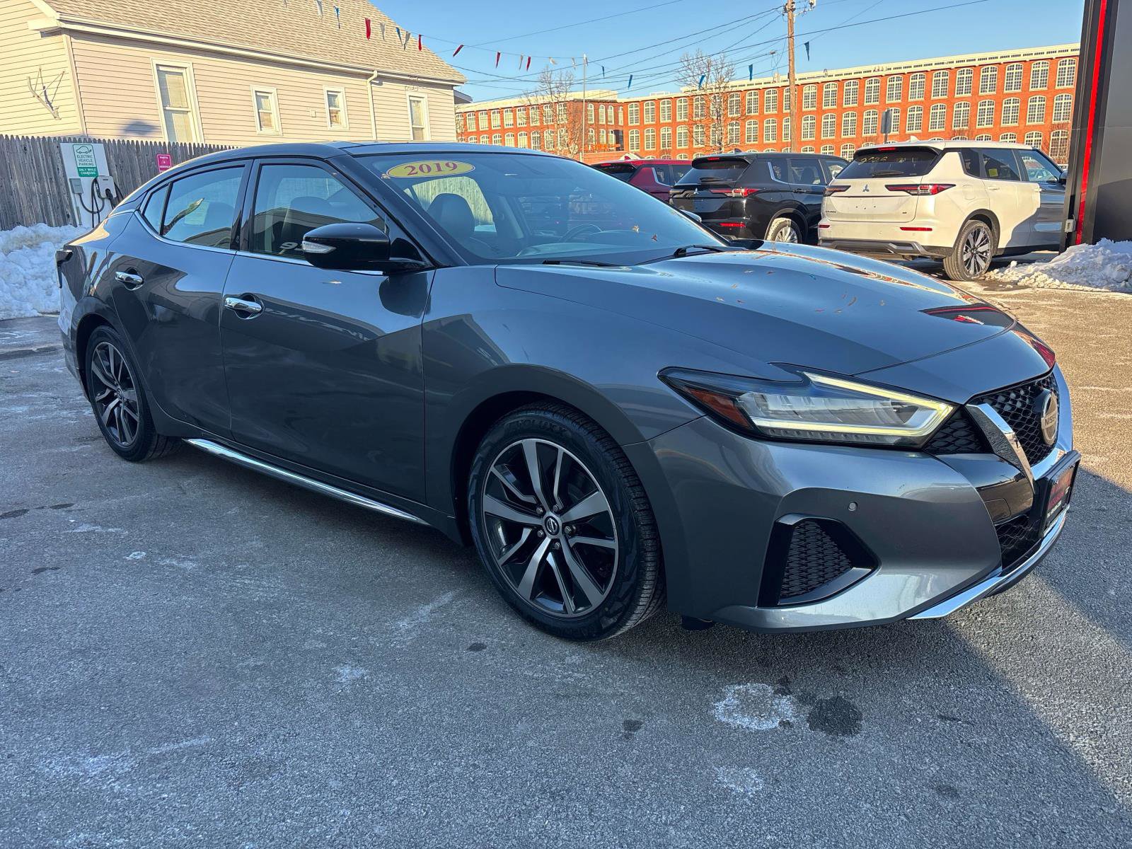 Used 2019 Nissan Maxima 3.5 SL w/ Floor Mat Group image 3