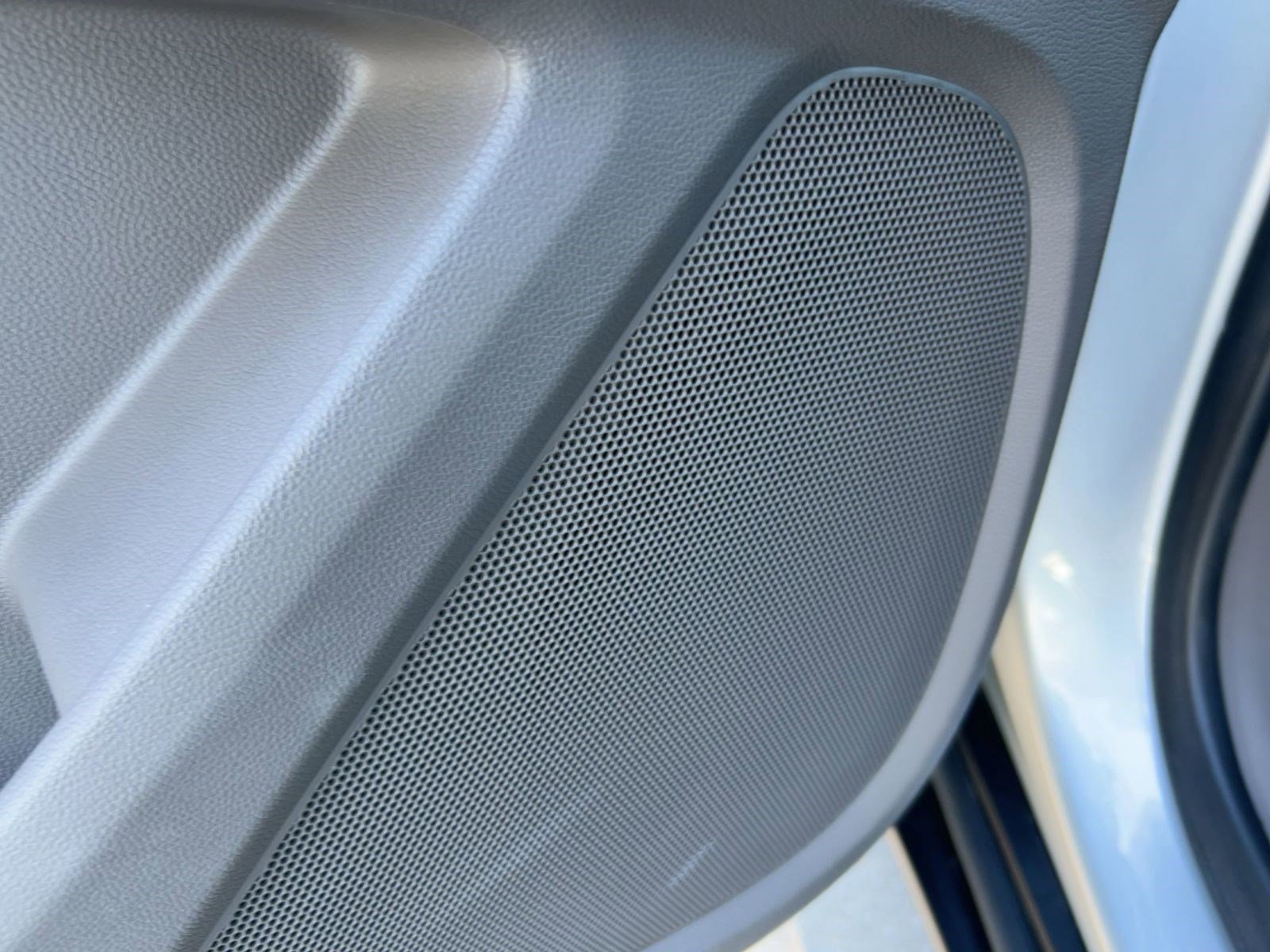 Certified 2020 Chevrolet Traverse LT image 21