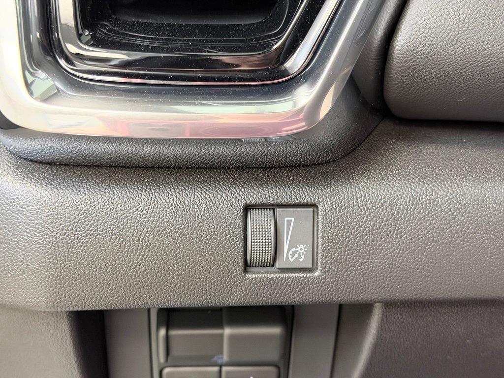 New 2026 GMC Canyon Elevation w/ Technology Package AWD/4WD image 38