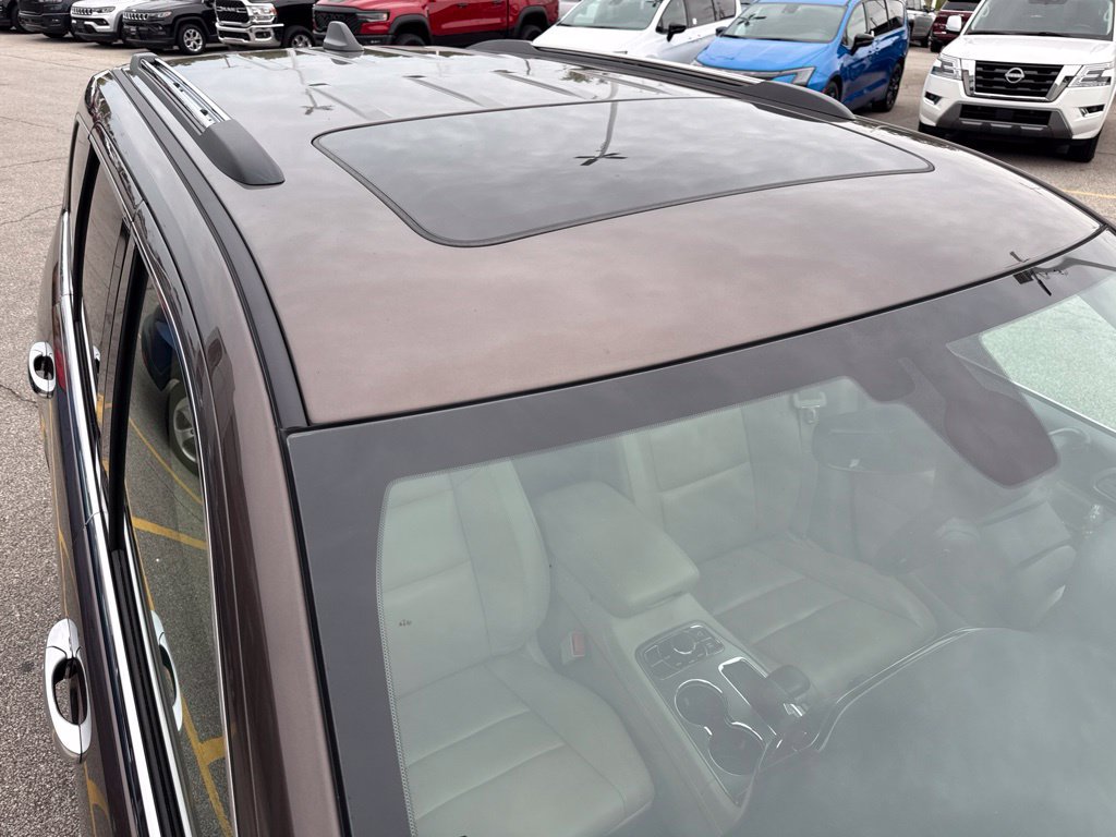 Used 2021 Jeep Grand Cherokee Limited AWD/4WD image 11