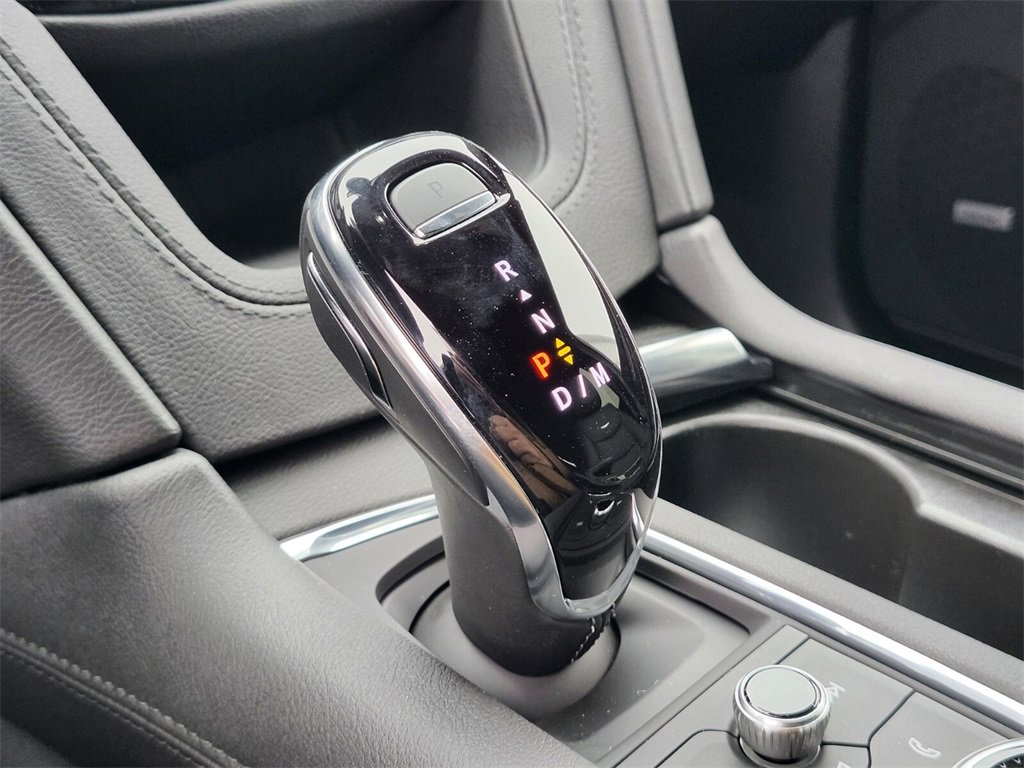 New 2026 Cadillac XT5 Luxury w/ LPO, Floor Liner Package image 24