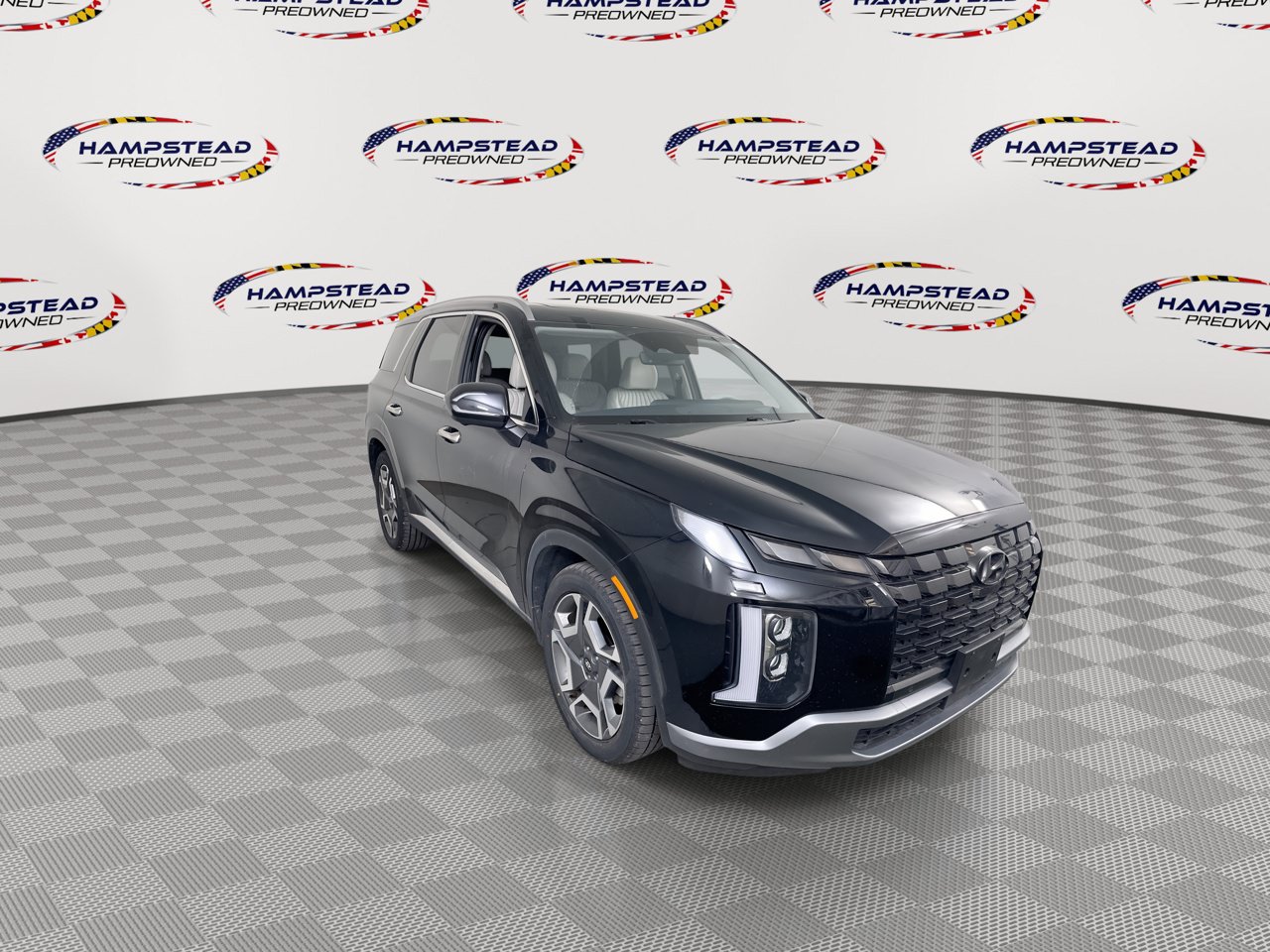 Used 2023 Hyundai Palisade Limited AWD/4WD image 2