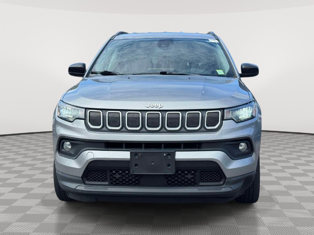 Used 2022 Jeep Compass Latitude AWD/4WD image 2